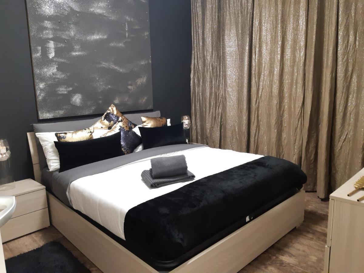La Petite Maison Apartment Padova Bagian luar foto