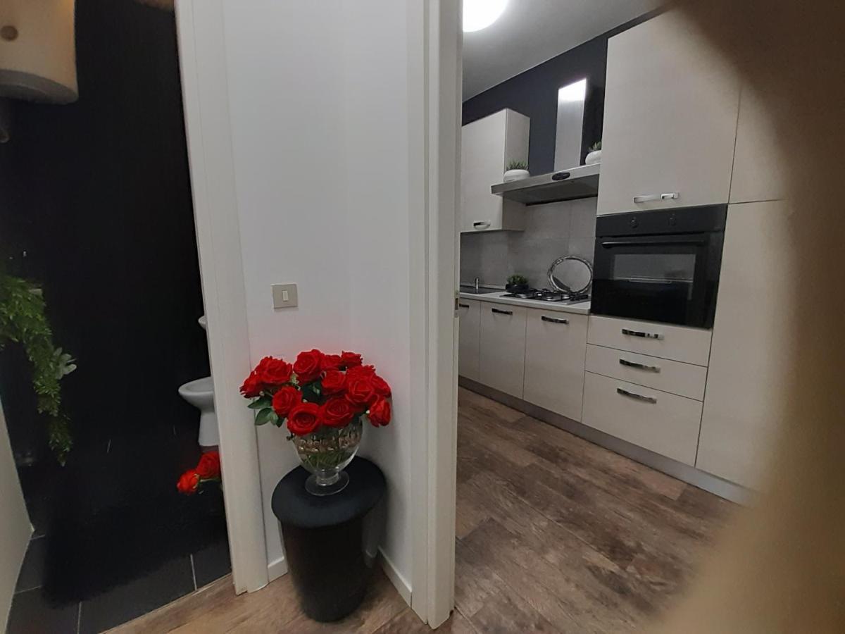 La Petite Maison Apartment Padova Bagian luar foto